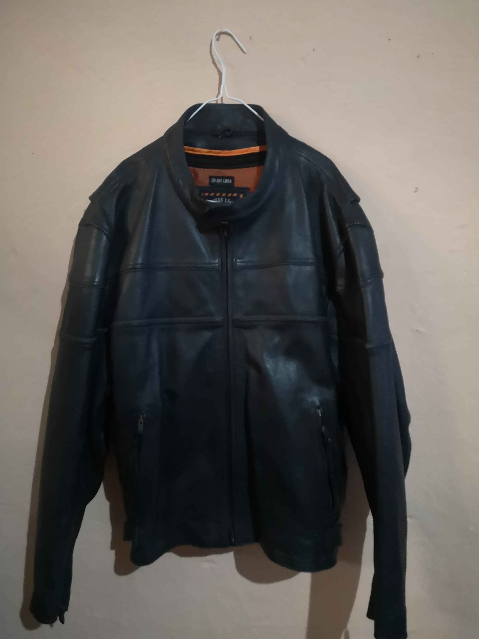 chumpa de cuero para motorista talla xxl