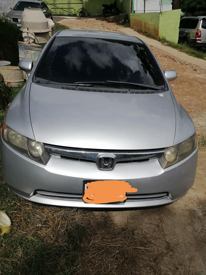 VENDO HONDA CIVIC MODELO 2006