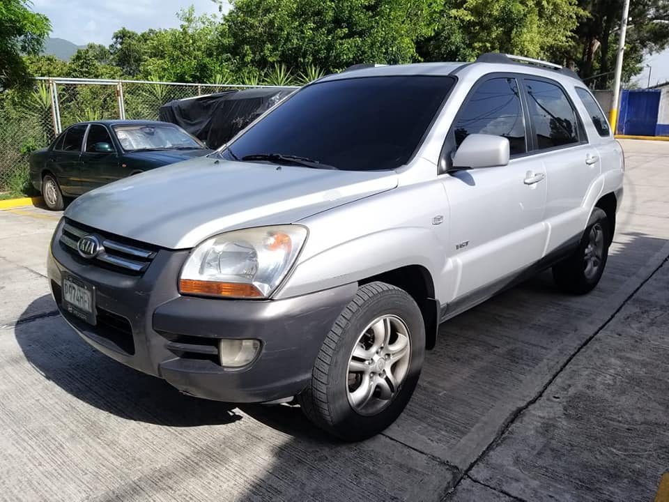 SUPER OFERTA PARA INICIAR EL MES DE JULIO!!!! 
 Kia sportage  turbo Diesel 2006
...
