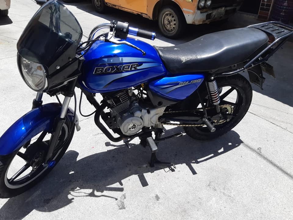 ¡¡¡¡ACEPTO NEGOCIOS!!! boxer 150 modelo 2015