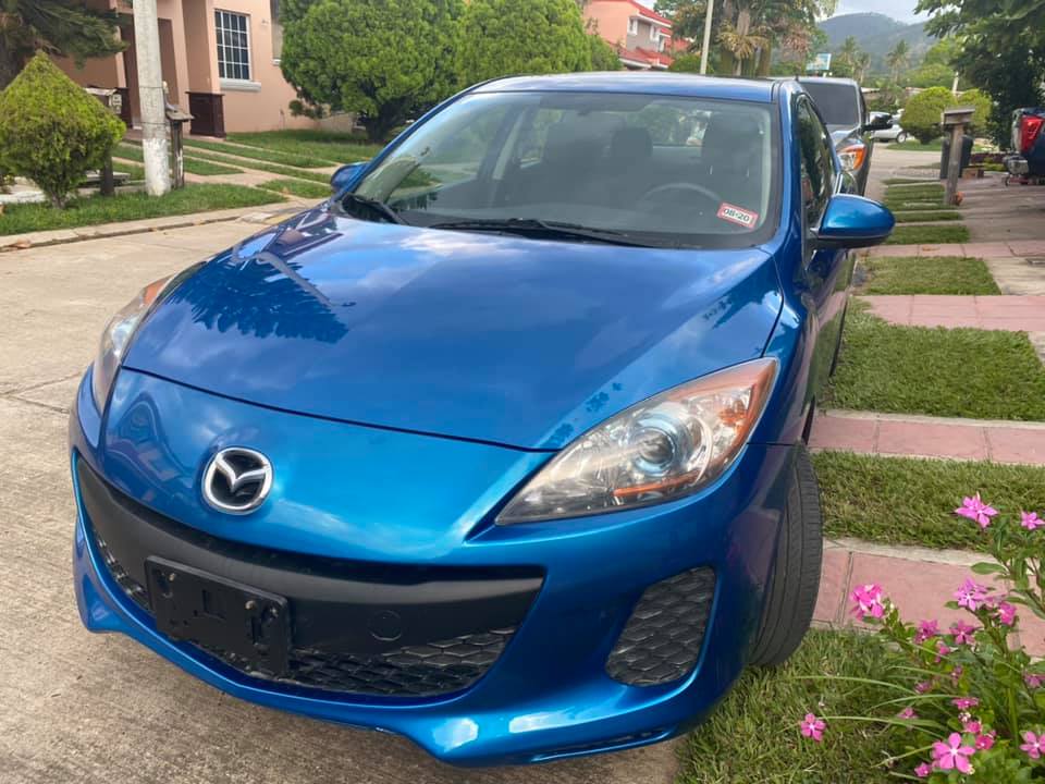 Mazda 3 2012