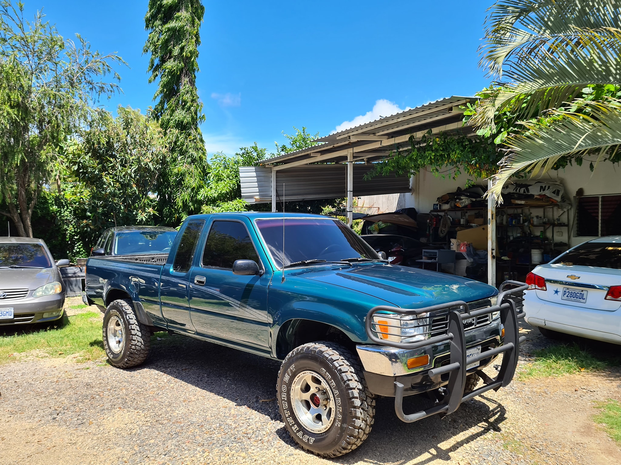 Toyota pickup 22r extracab 4x4
