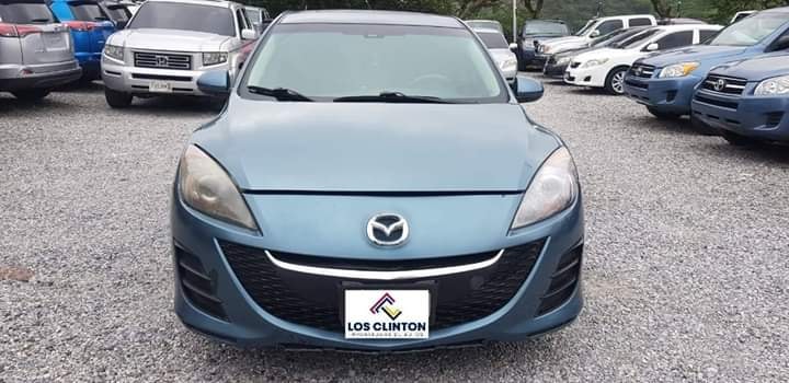 ¡Ven y cómprate este hermoso Mazda 3, 2010