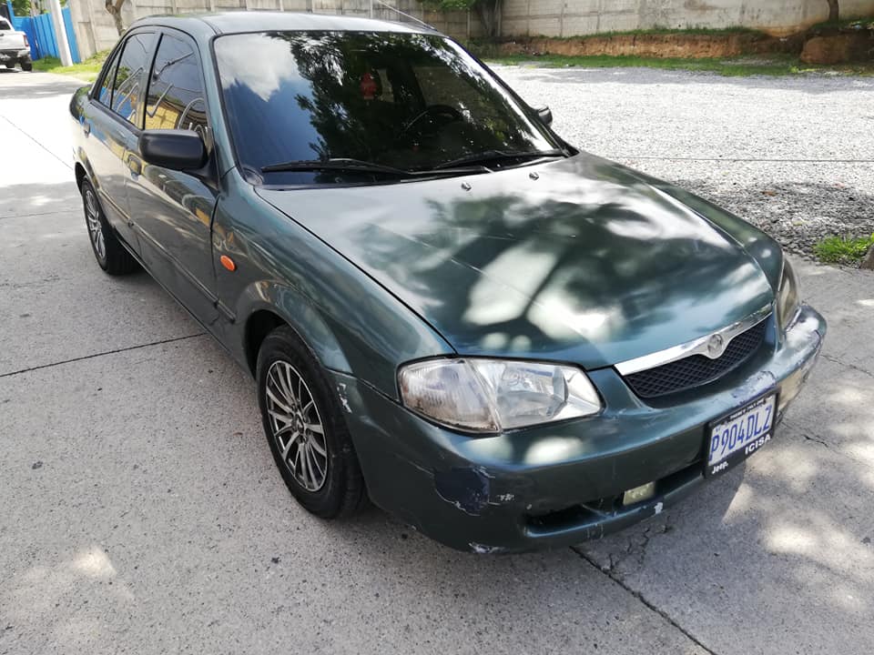 Mazda Protege 2000, Automático, motor 1. 6, Vidrios Manuales, Retrovisores Manuales, Cerradura Centr