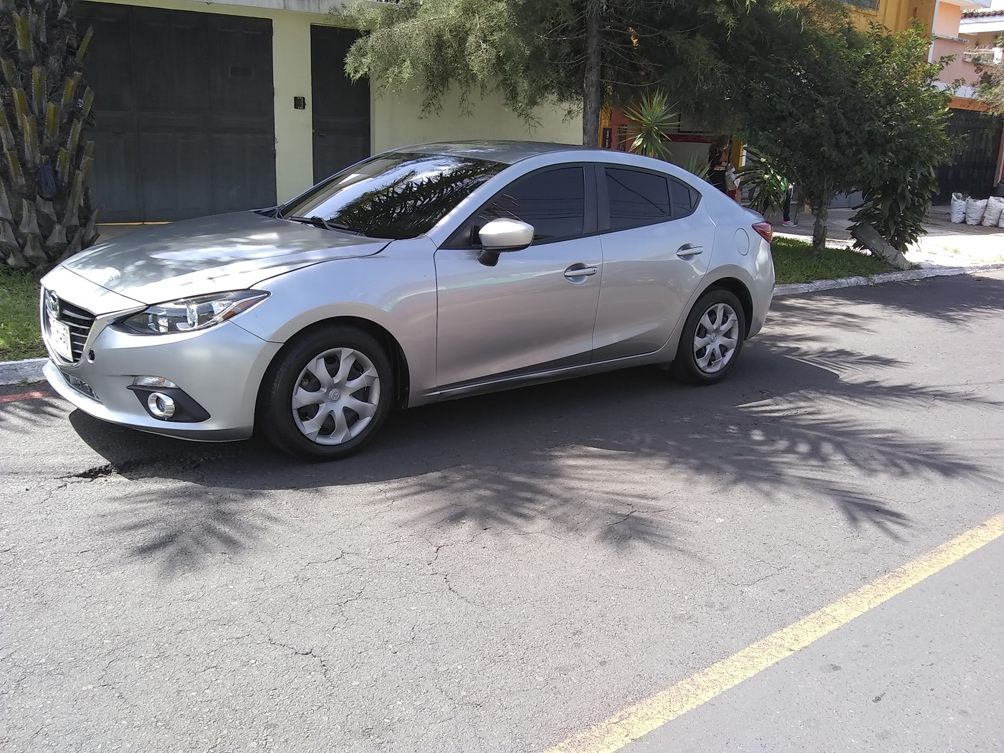 2014 MAZDA 3