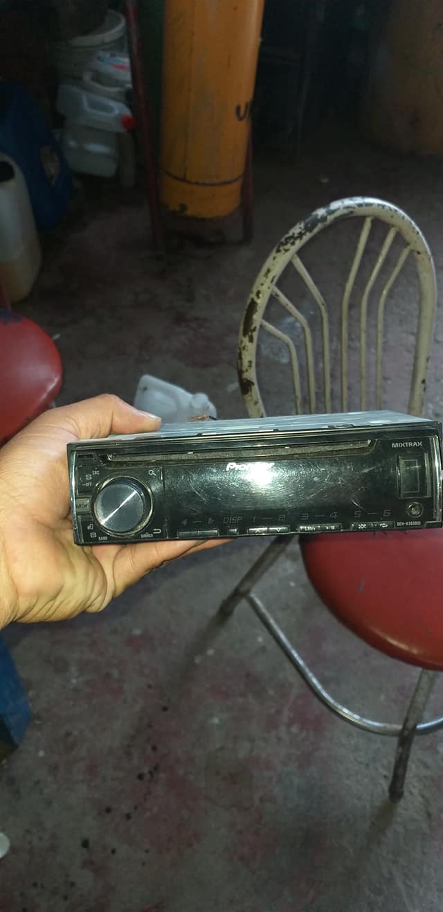 Radio pionner con bluetooth