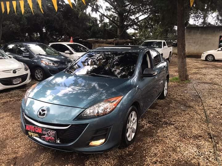 VENDO MAZDA3 TOURING M/2011