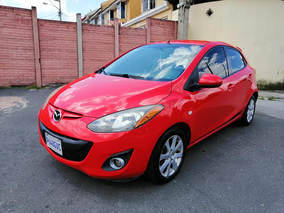 2012 Mazda 2