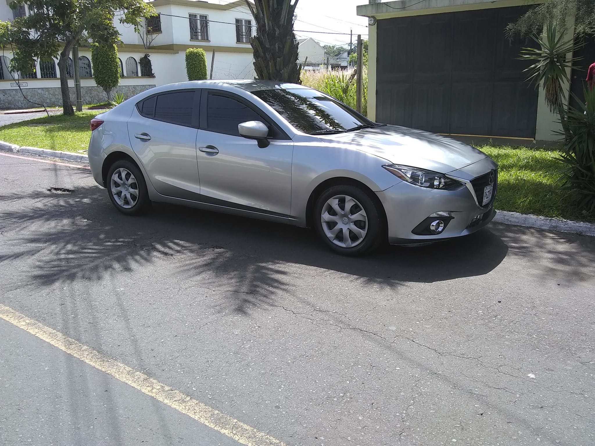 2014 MAZDA 3