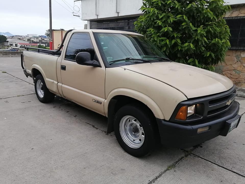 ACEPTO TRATOS CHEVROLET S10 MOD. 95 AGENCIA 4CIL OFREZCA!!