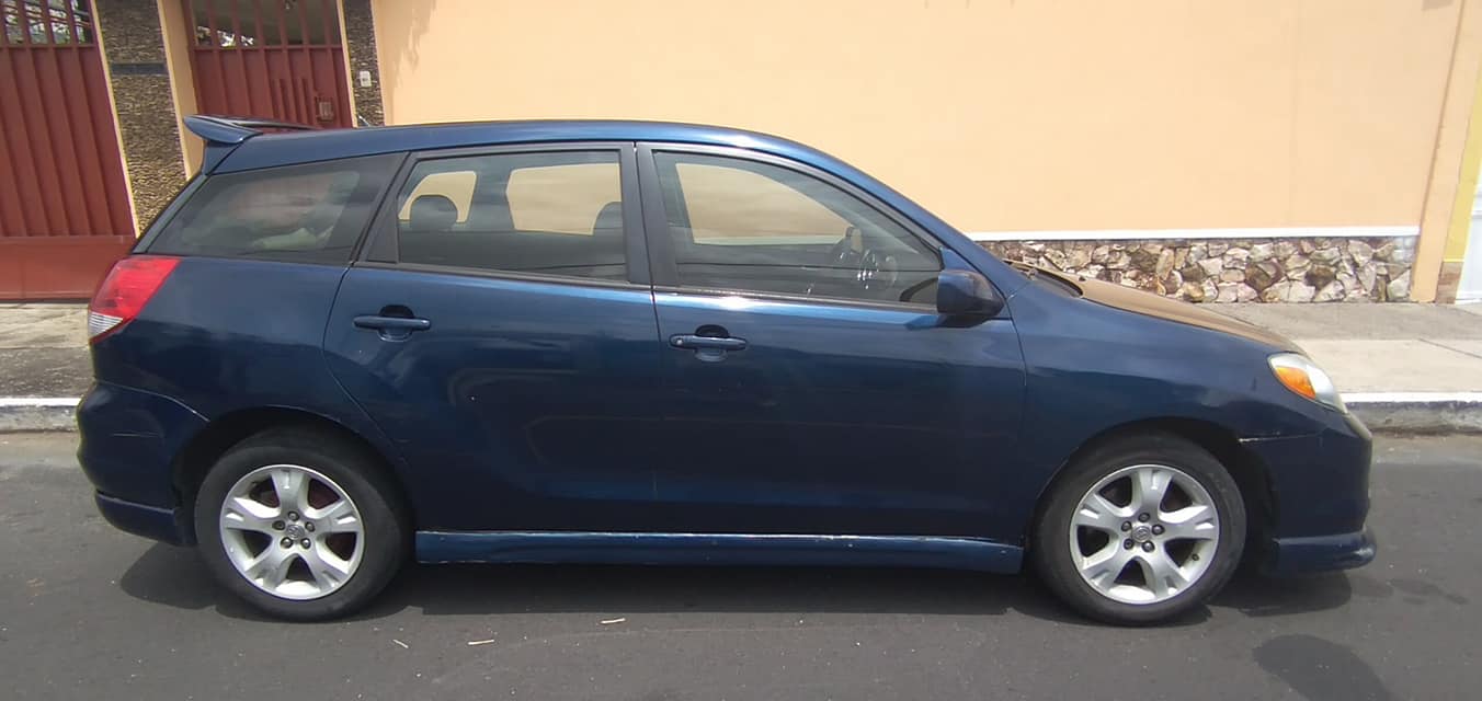 Toyota Matrix XR 2004