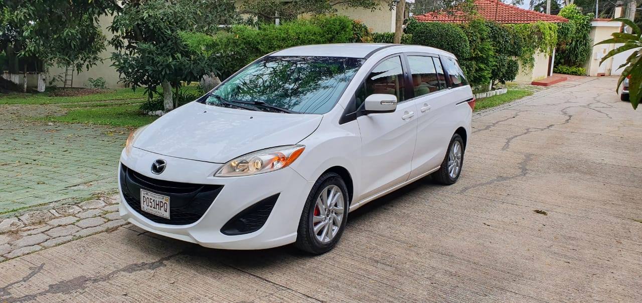 2014 MAZDA 5 AUTOMATICA MOTOR 2.5 DE 4 CILINDROS DE 3 FILAS RECIENTE INGRESO AIRE FRIO BOLSAS RECIBO CARRO TEL 56945636