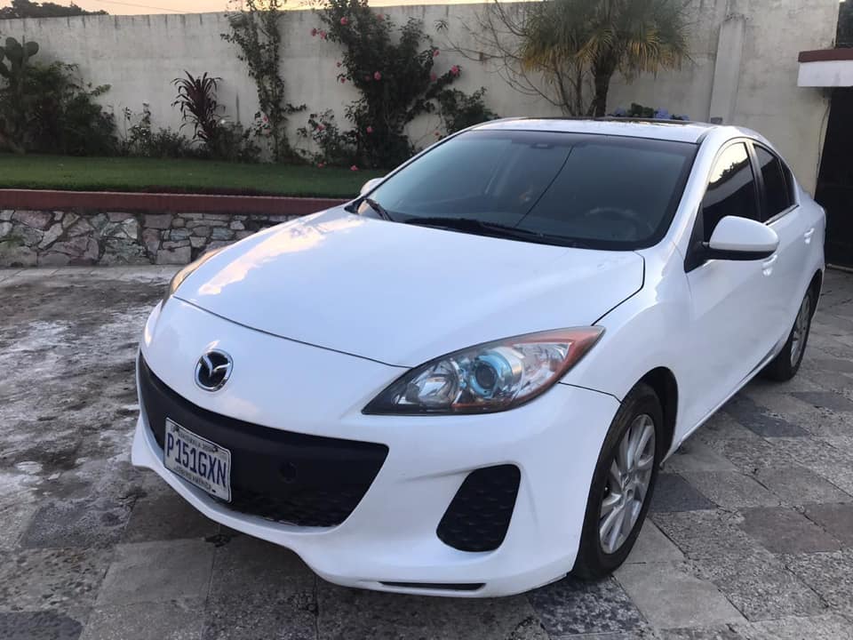 Mazda 3 2012
