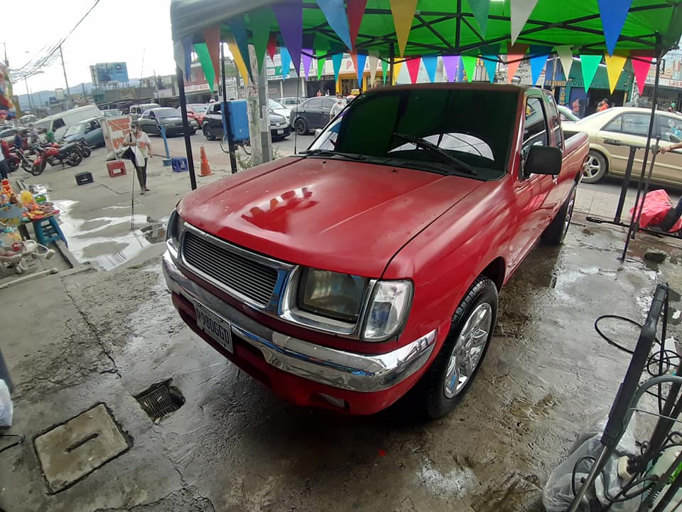 Nissan Frontier 99