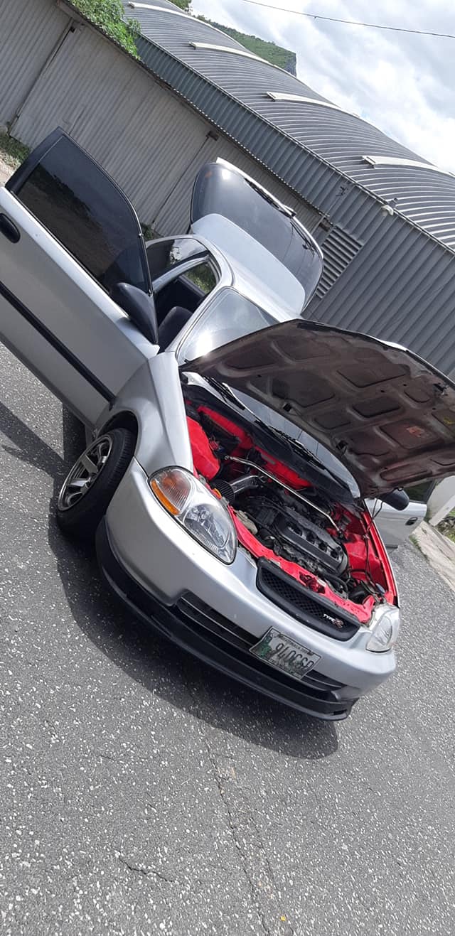 Honda civic burbuja 98