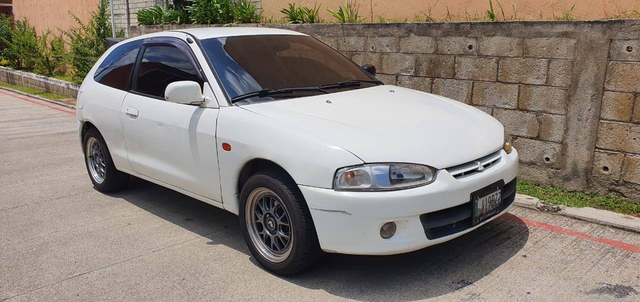 1999 Mitsubishi Mirage