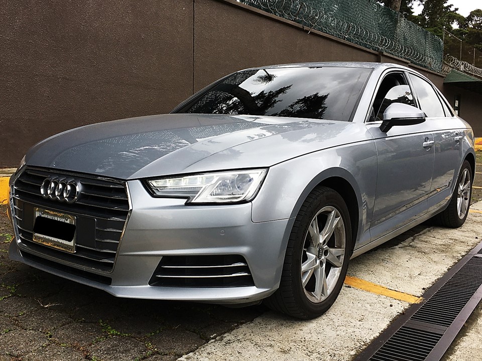 2017 AUDI  A4 PREMIUM DE AGENCIA