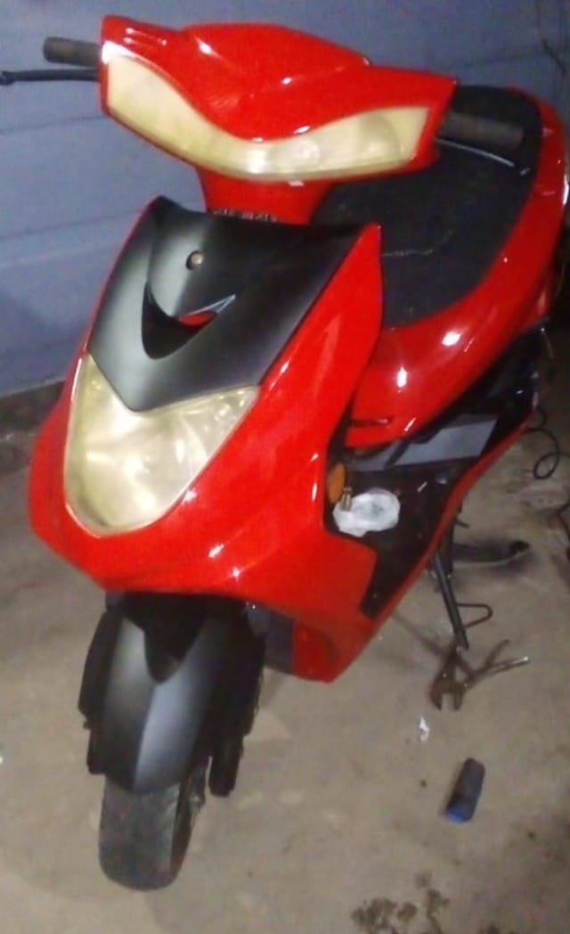 Vendo linda fridon papelería en orden