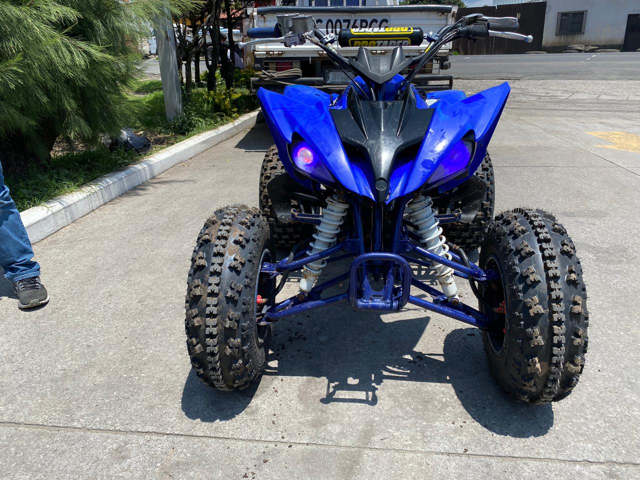 2012 Yamaha raptor  250cc