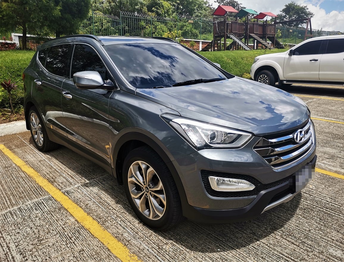 2013 Hyundai Santa Fe 4x4 Automática de Agencia / Pilot CRV Mazda 5 CX9 CX5 Xtrail Rogue RAV4 Nativa Montero Sport Fortuner Outlander Sport Tucson Sportage Sorento