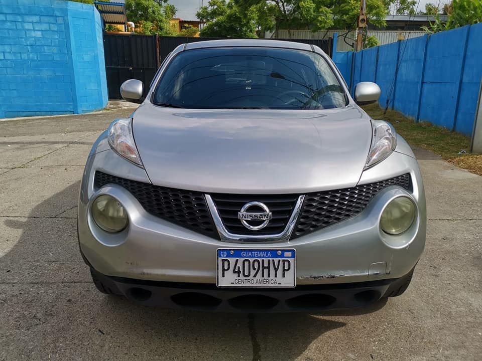 Nissan Juke AWD 2011, Motor 1.6 Turbo de 4 Cilindros Gasolina, Tiptronick 4x4, Vidrios Eléctricos, R
