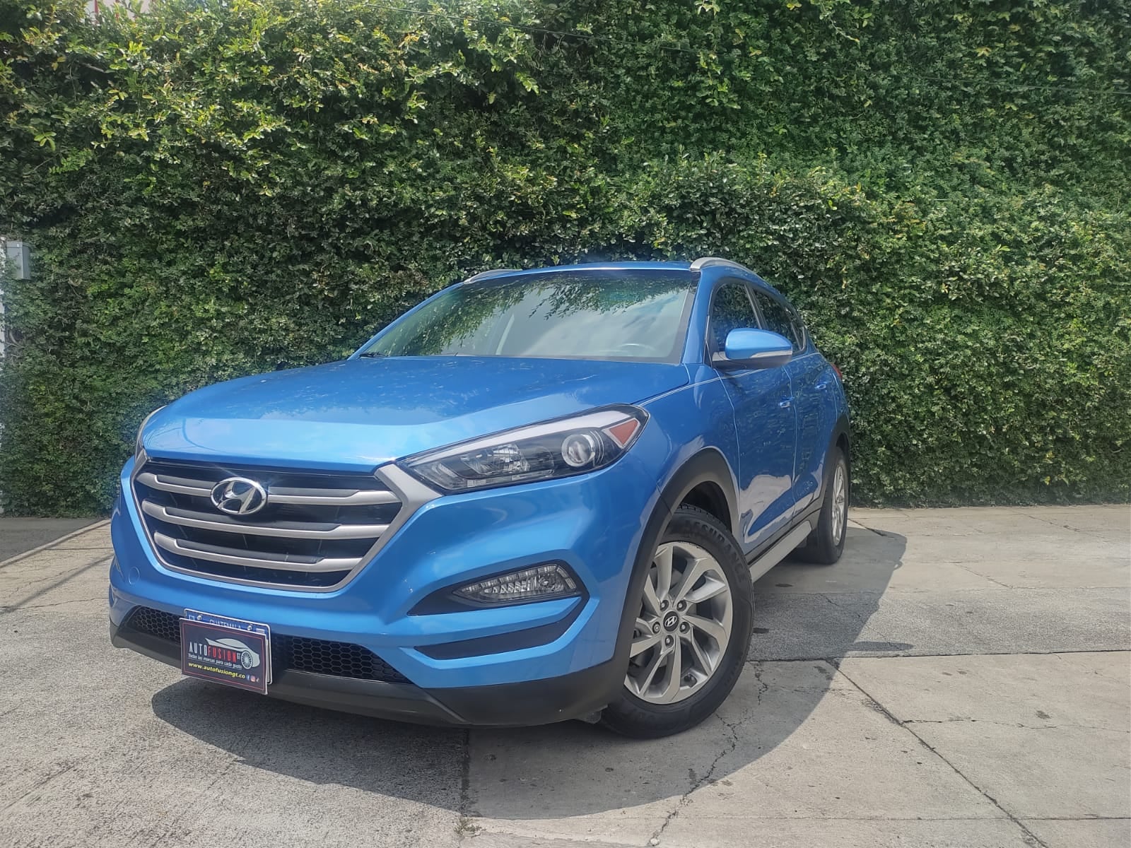 2017 Hyundai Tucson Se. Cuota mensual desde Q 1,826.00 con el 20 % de enganche, Sin fiador, por medio de banco. 2017