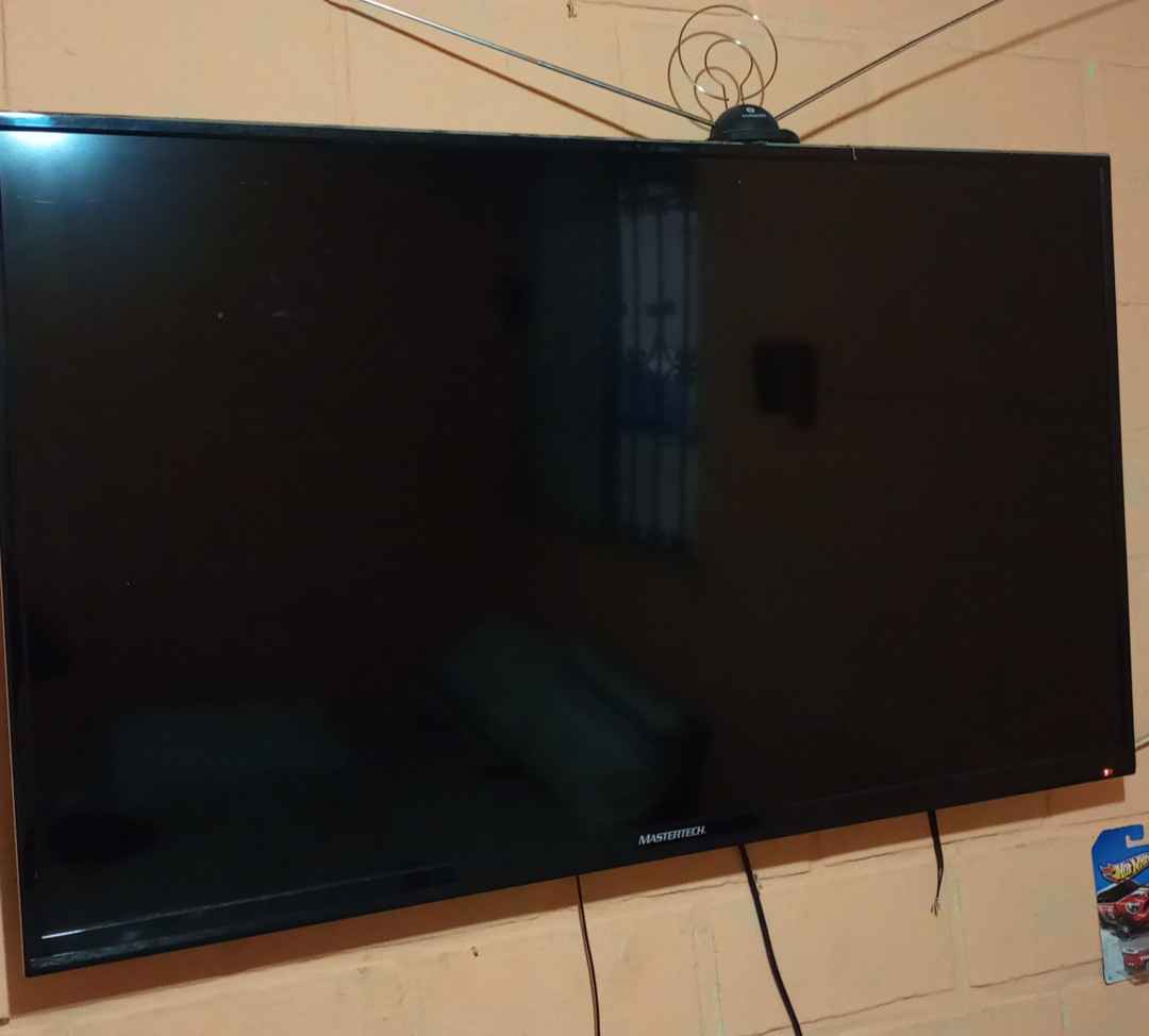 Vendo televisor Masrtertech de 55"
