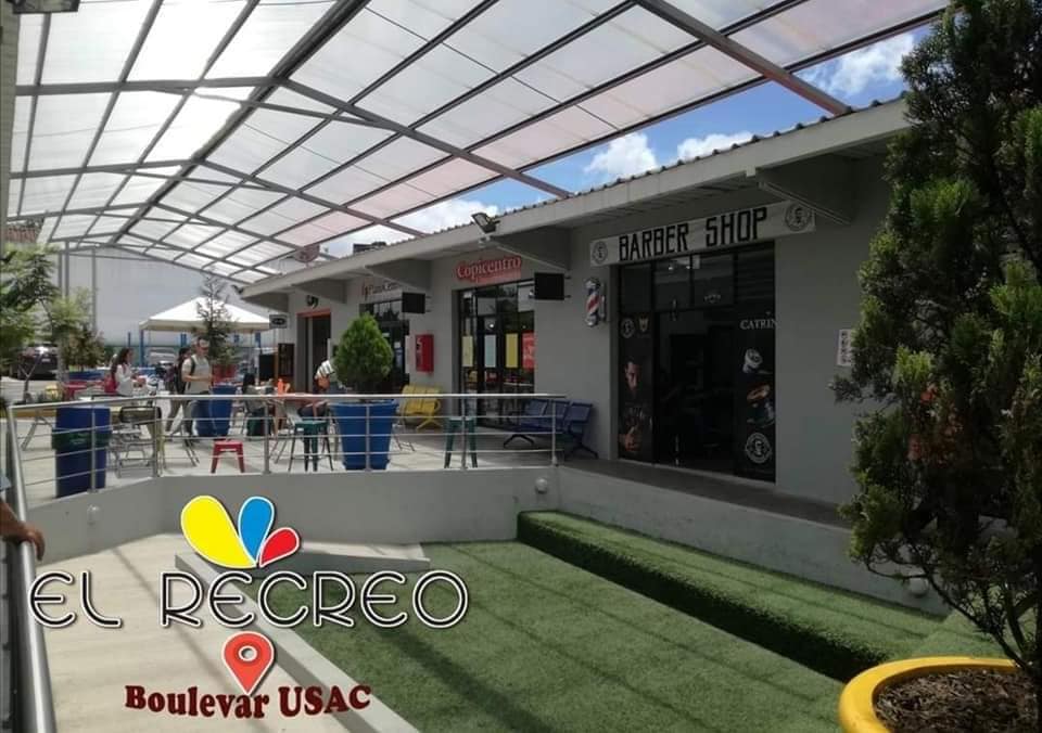 Se rentan locales en zona 12