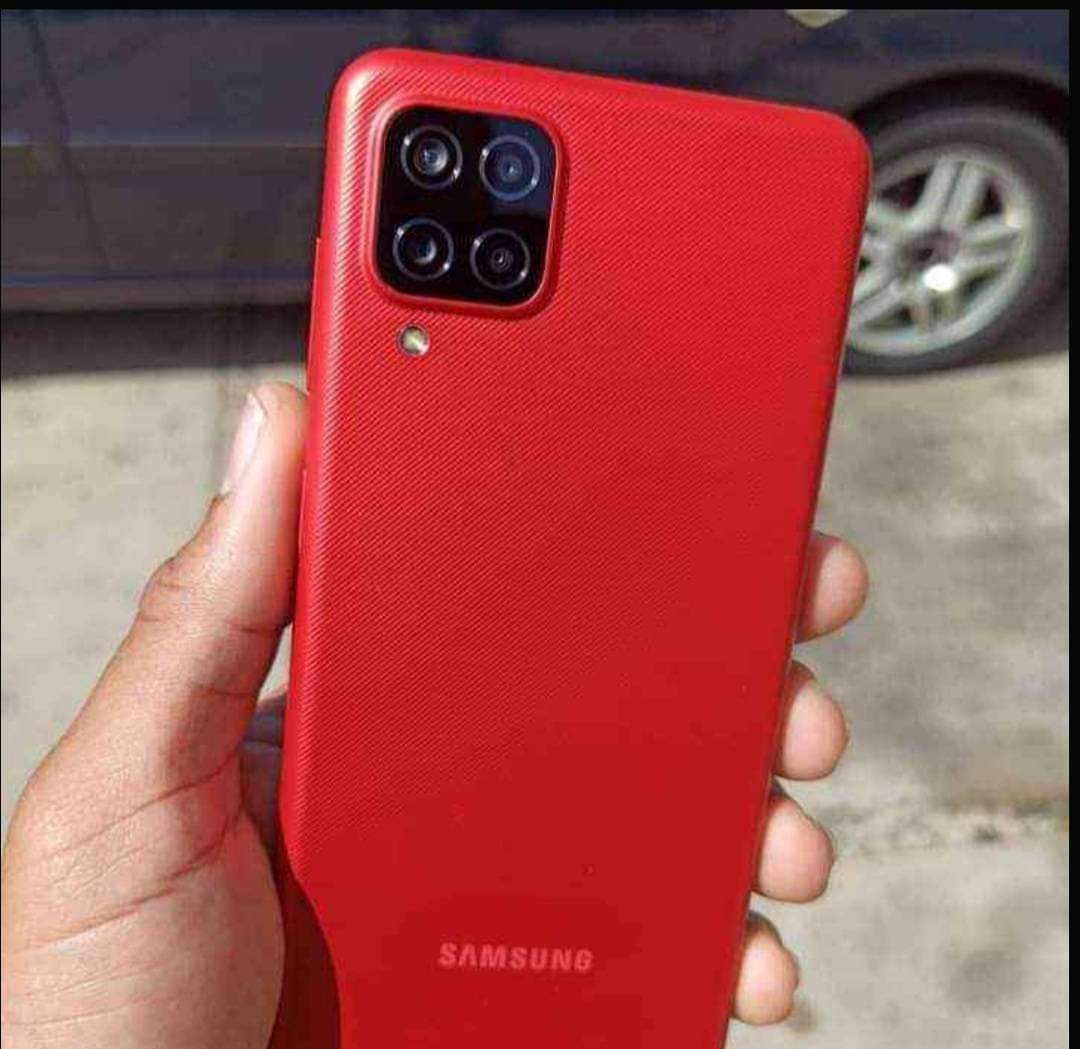 Vendo  bonito Samsung A12