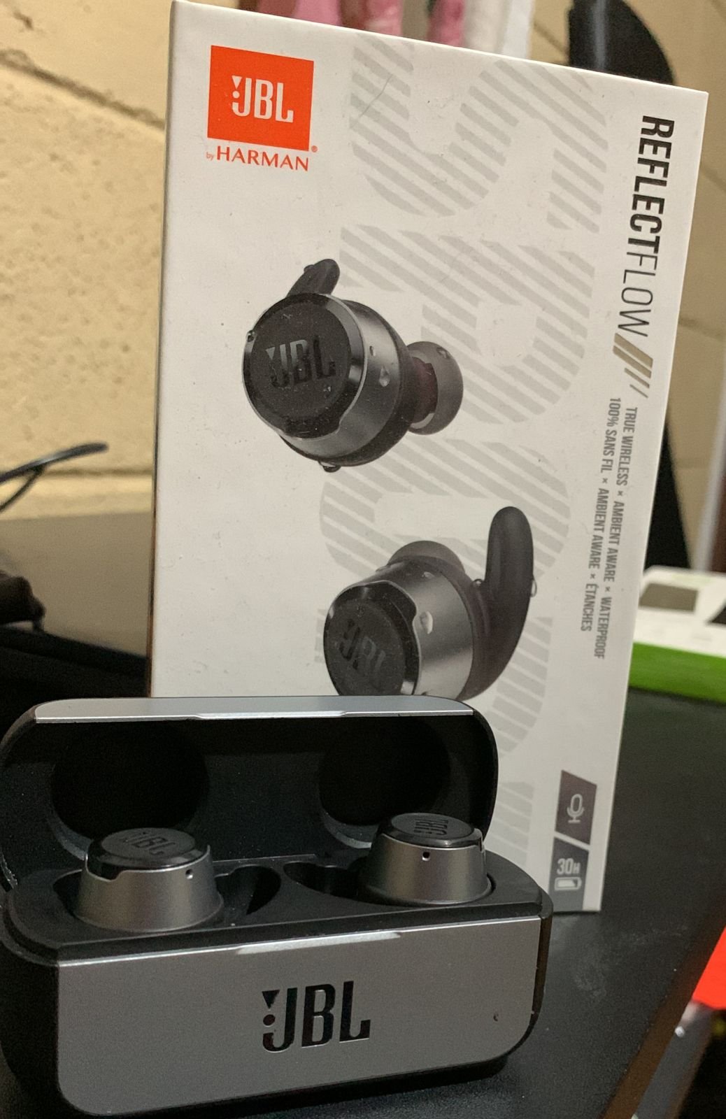 JBL Reflect Flow by HARMAN