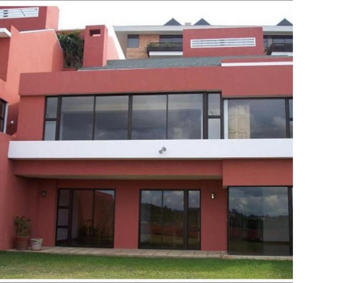 Alquiler casa zona 15 San Lázaro
