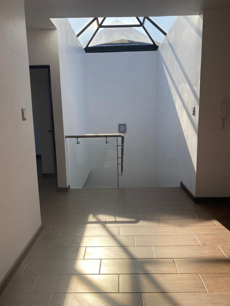 ALQUILER DE CASA
