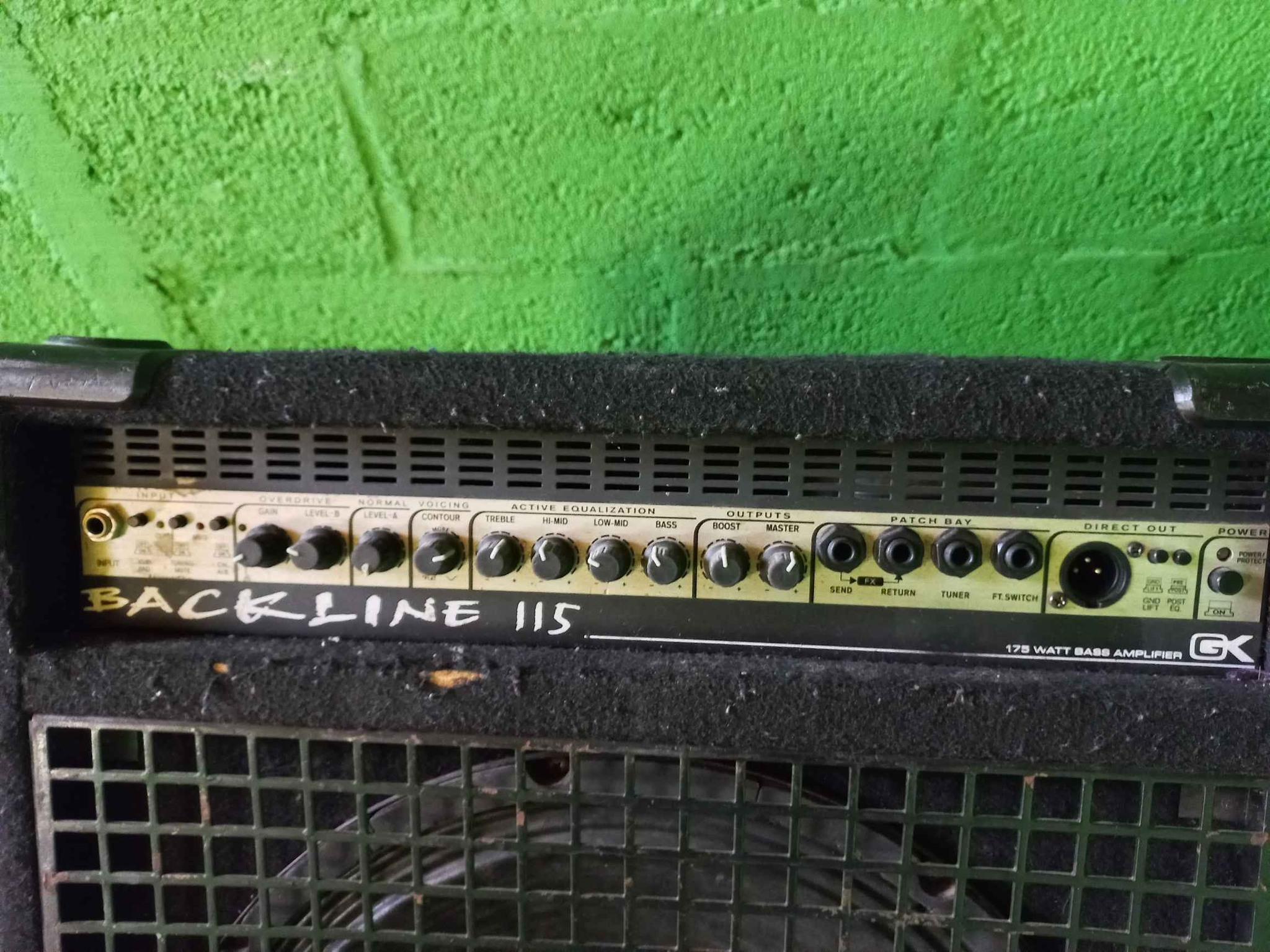 Amplificador de Bajo 175W