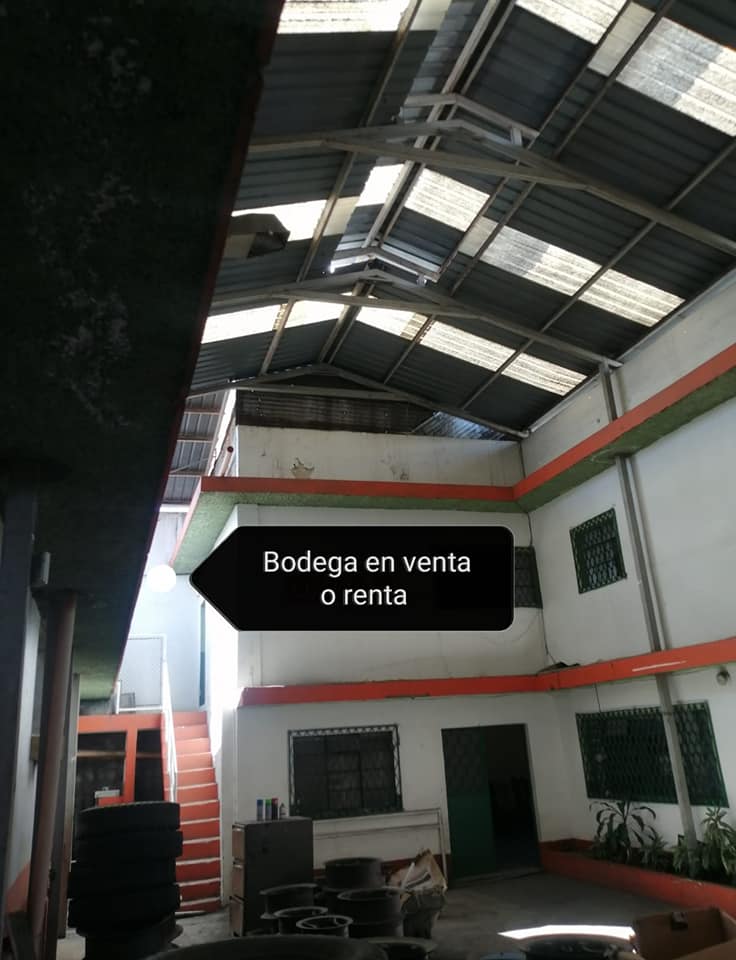 ALQUILO BODEGA 1000 MTS. CONTIGUA A ROOSEVELT