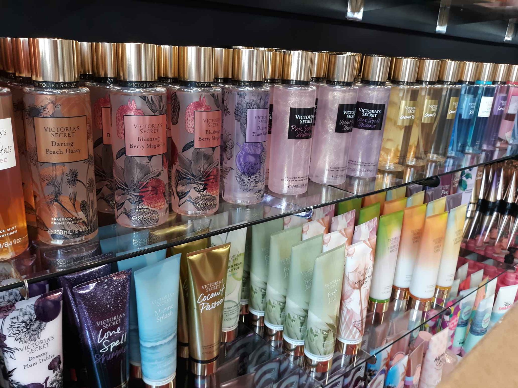 Somos TONER&amp;INKSOLUTIONS + COSMETICS
Servimos a toda Guatemala. 
COSMETICOS AMERICANOS ORIGINALES 10