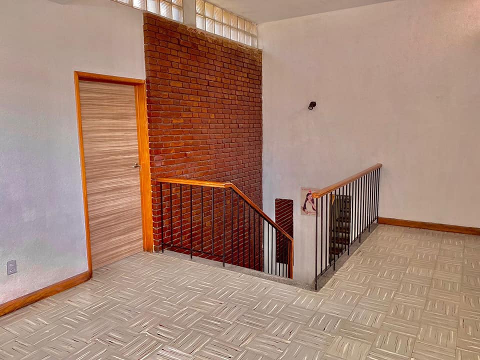 (+1)  *Código A20/ 1733*   *Rento oficinas en zona 1*
PRECIO Q 6,500