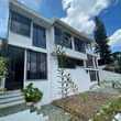 Alquilo amplia Casa en el Prado Zona 10
 INMOBILIARIA VINTAGE
 41571080/22287275