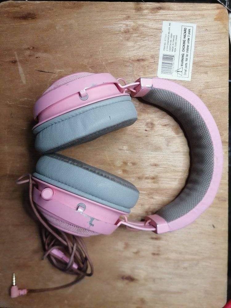 vendo Razer KRAKEN Rosa Gaming modelo RZ04-0283