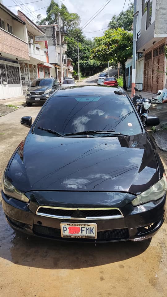 Vendo Mitsubishi Lancer 2011