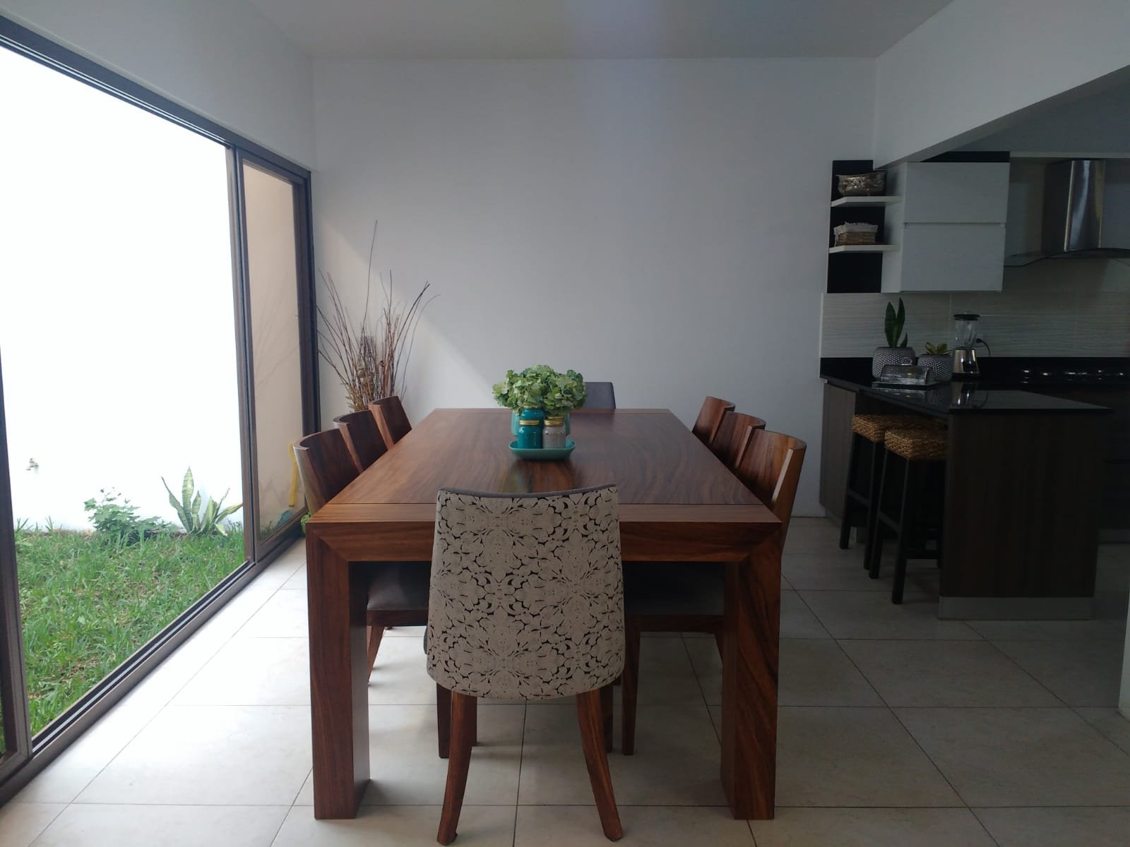 4 habitaciones 6 baños Casa
