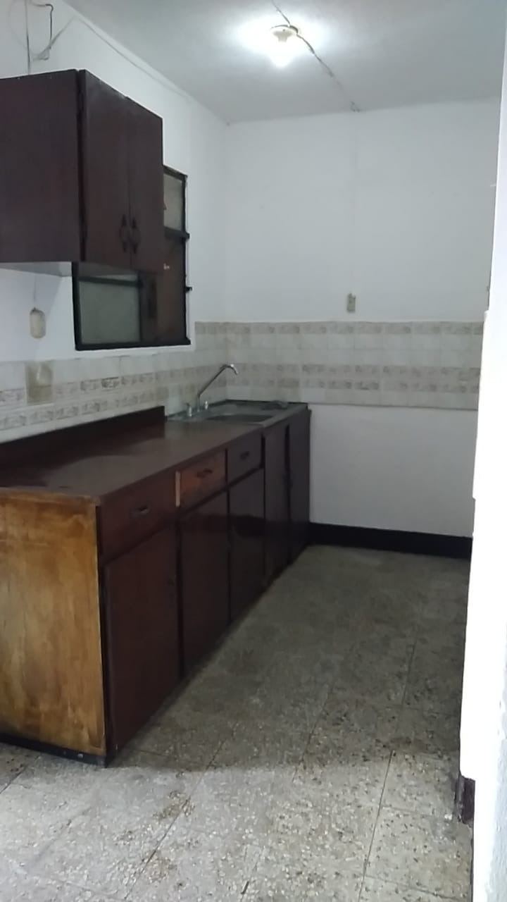 6 habitaciones 2 baños Departamento/condominio