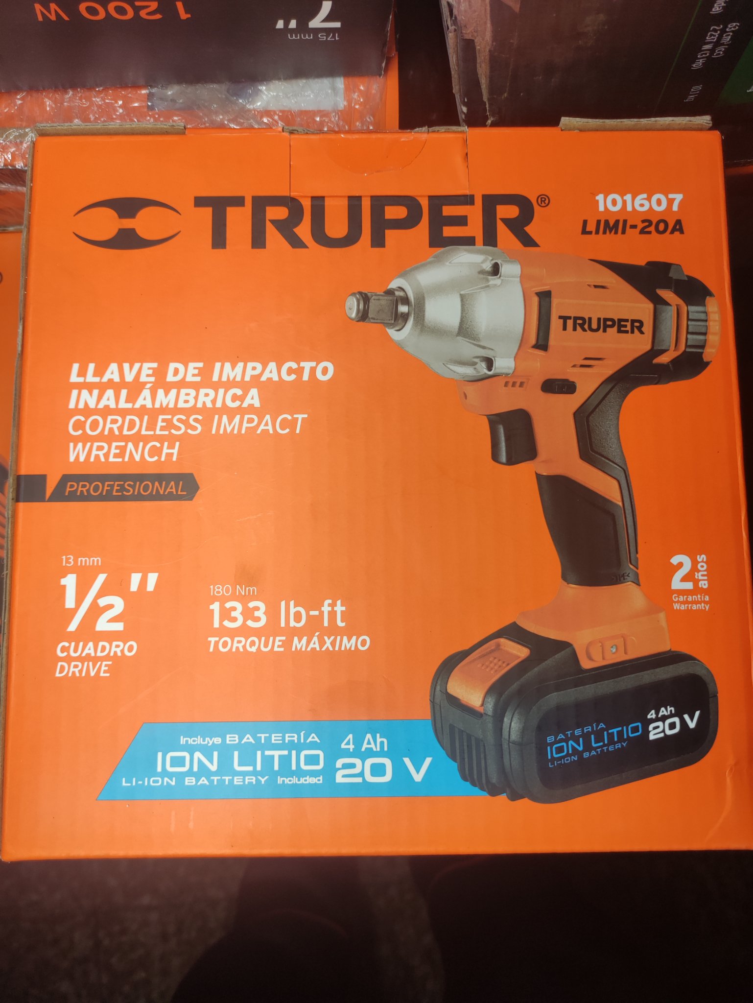 Llave de impacto Truper