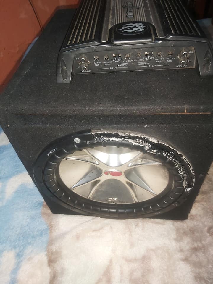 Woofer kiker de 12 con planta cambio