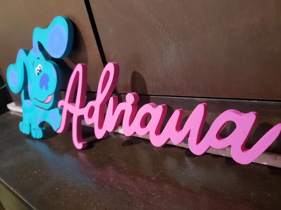 Nombres, Logos y Rotulos en Madera