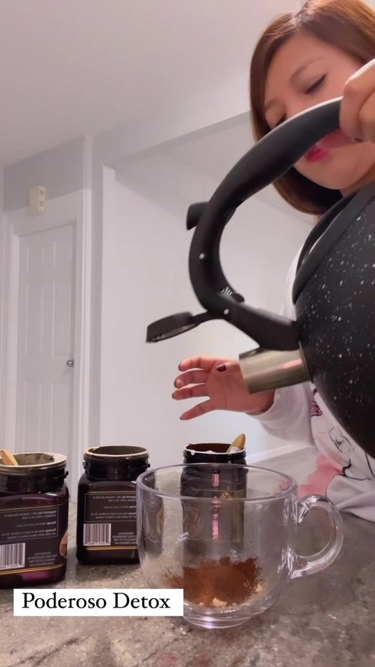 Por que ? Vida divina 
 por sus grandes beneficios 100% natural no contiene azuc