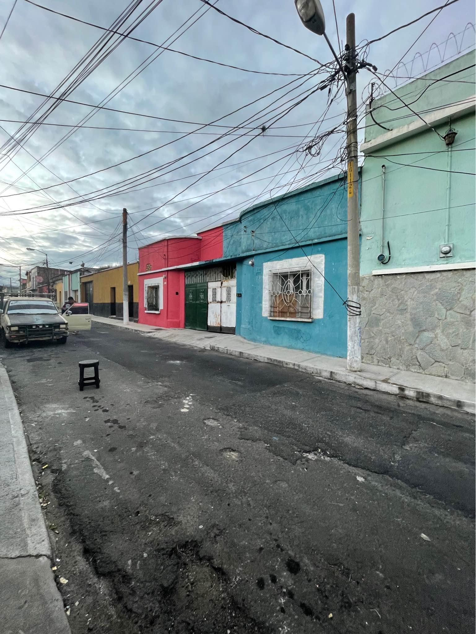 VENDO “CASA EN ZONA 1” Centro Histórico