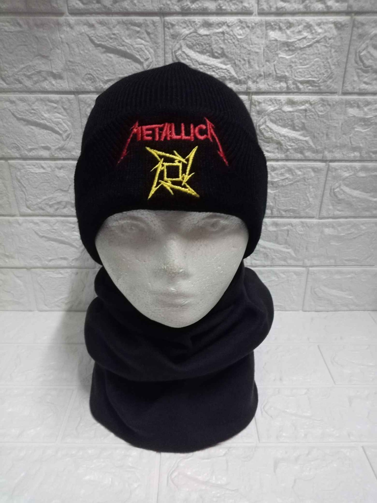 GORROS ROCKERS BORDADOS