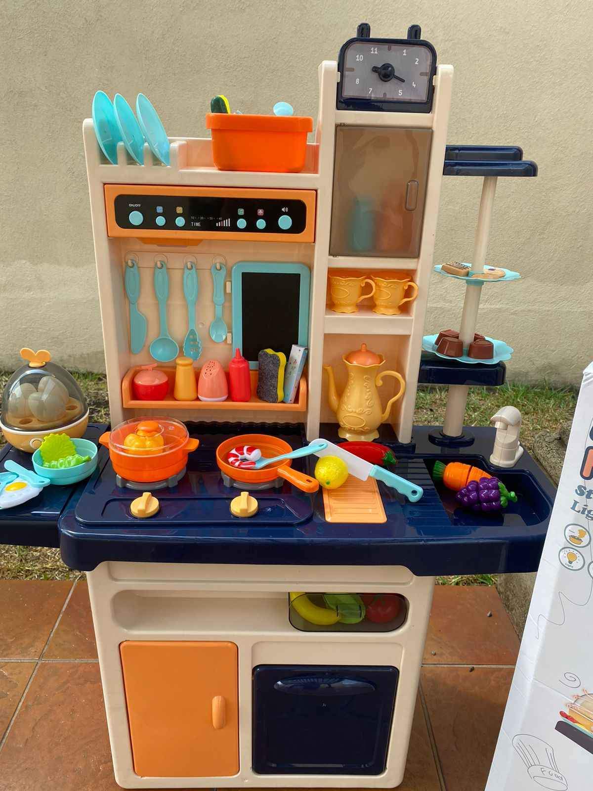 Cocinita Super Big Modern KITCHEN