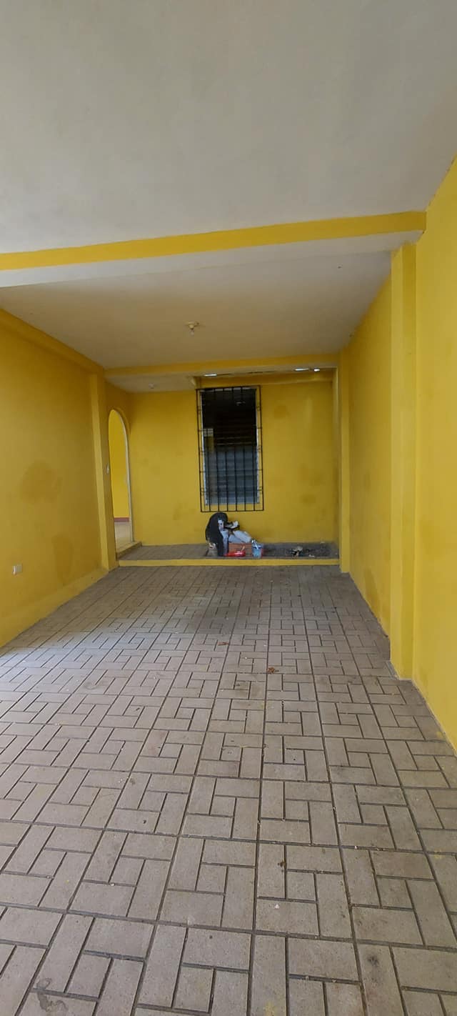Se vende casa en San Jacinto zona 10 de Mixco, Excelente ubicación, la casa cuen