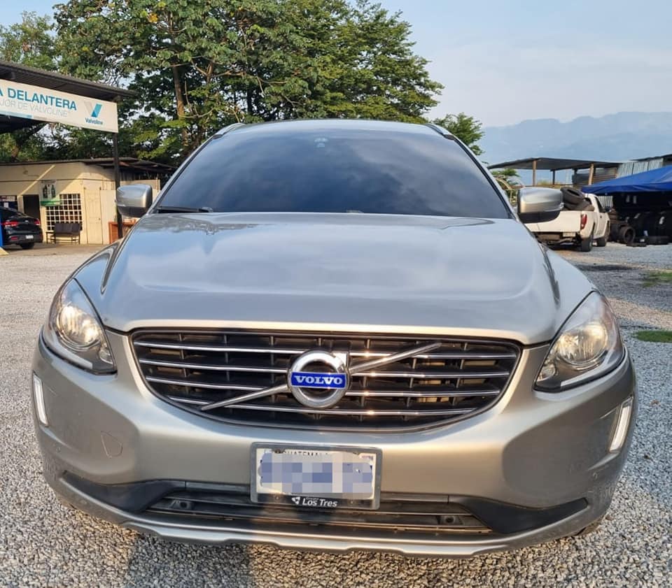 🆂︎︎🅻︎🅴︎ ︎🆄︎🆃︎︎ 🆅︎🅴︎🅽︎🅳︎🅴︎
Volvo XC60 2014 Full Equipo 

Precio Financiado: Q.86,